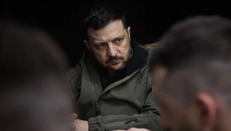 Zelenski: Rusya, İleri Düzey Kuzey Kore Füze Teknolojisini Kullanıyor
