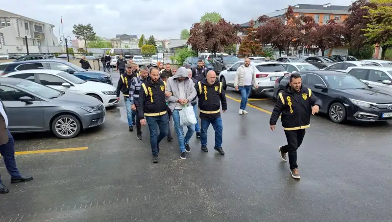 Düzce'de 6 Aylık Fuhuş Operasyonu: Gözaltına Alınanlar Şok Etti!