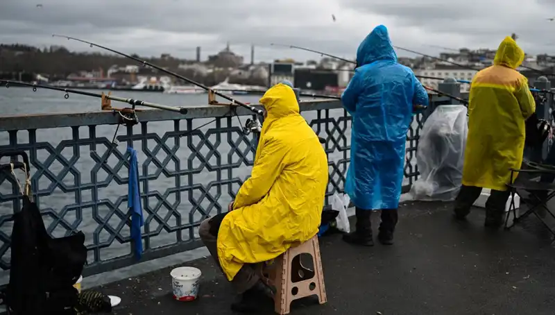 Meteoroloji'den Son Dakika Uyarısı: Poyraz Hava Sıcaklığını Düşürecek, Sağanak Sürpriz Yapabilir!