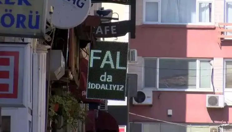 Fal Bakanlara Şok Ceza: Para Karşılığı Fala Hapis Cezası Uygulaması Başlıyor