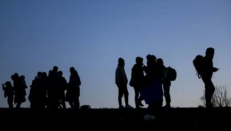 Edirne'de Düzensiz Göçmen Operasyonu: 21 Göçmen Yakalandı
