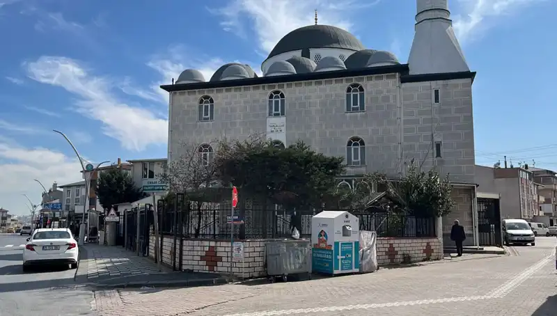 Cami Tuvaletinde Bulunan Ceset, Aylardır Kayıp Olan Gençten Mi?