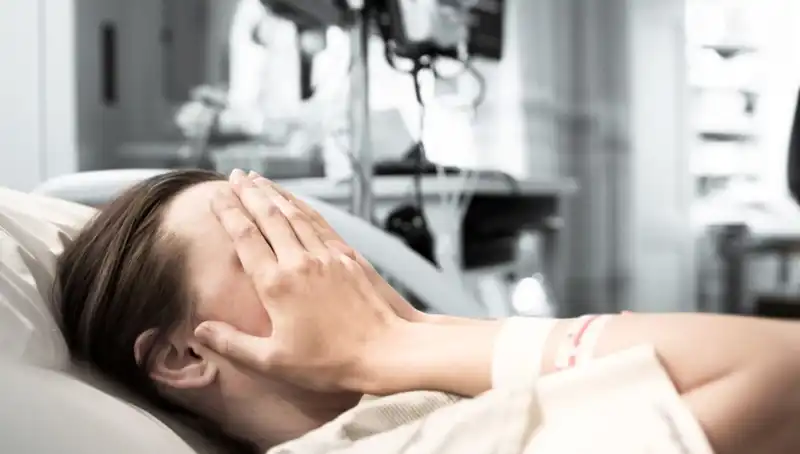 Mide Bulantısı ve Öksürüğün Ardındaki Gizemli Hastalık: Doktor Şok Etti