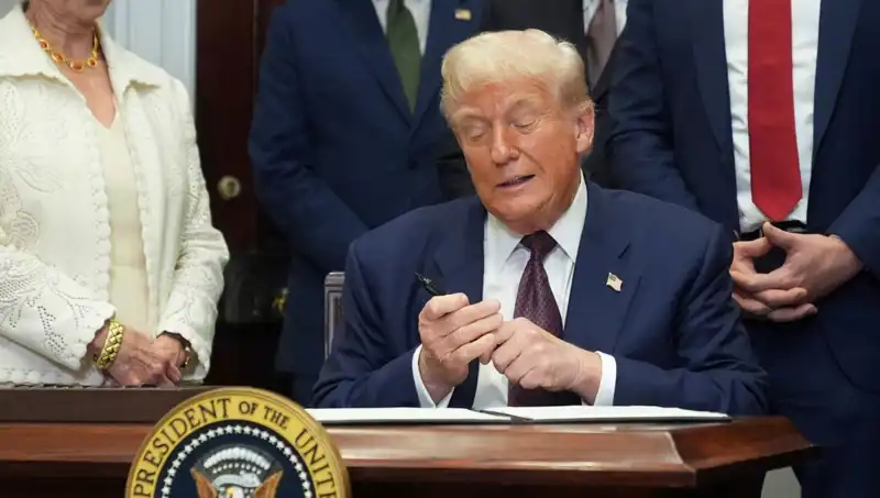 Trump’ın Beyaz Saray’a Lüks Dokunuşu: 200 Milyon Dolar Hangi Proje İçin Harcanacak?
