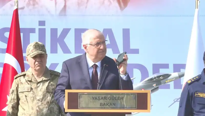Cumhurbaşkanı Erdoğan'dan Mehmetçik'e Özel Bayram Mesajı: Vatanseverliğin Simgesi