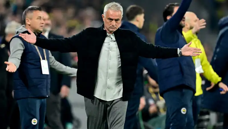 Mourinho'ya Tepkiler: Futbol Dünyasında Moda Değişiyor mu?
