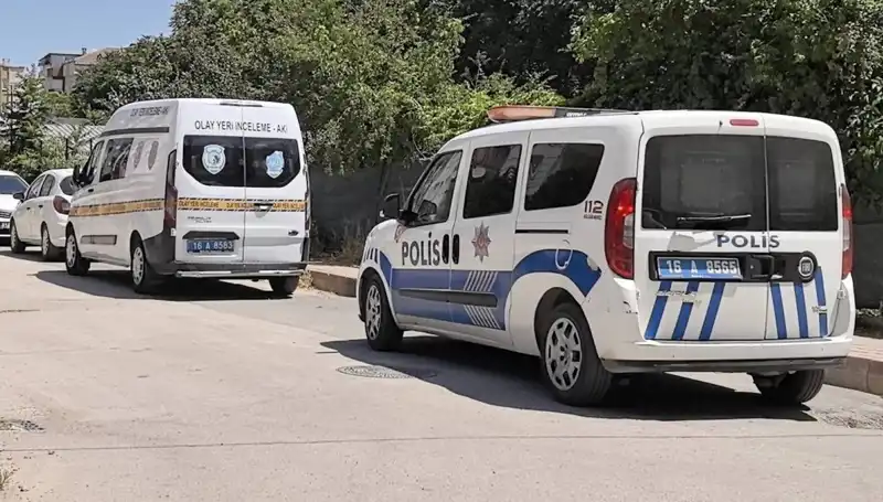 Bir Aylık Bebeğin Şüpheli Ölümü: Kusmuğunda Boğulduğu İddiası