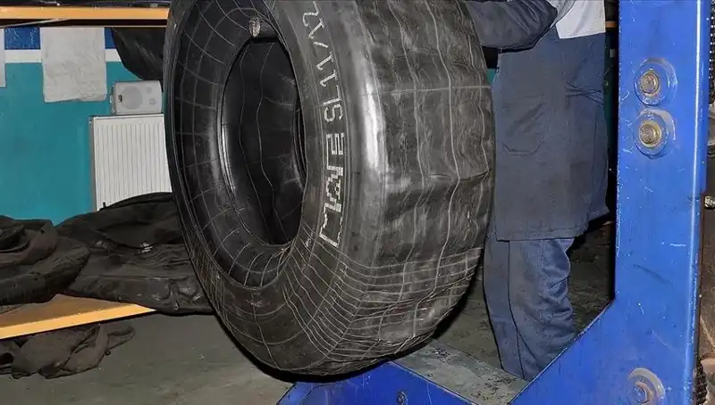 Trafikte Kaplama Lastik Tehlikesi: Uzmanlardan Önemli Uyarılar!