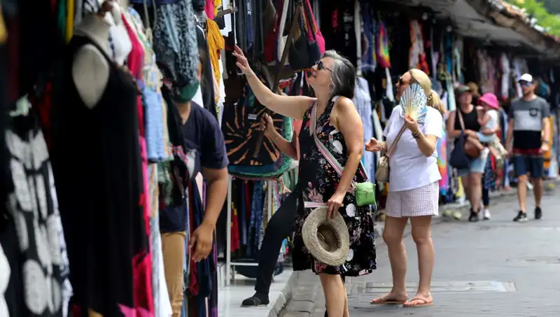 Bali'de Turistlere Kıyafet Yasağı: Uymayanlar İçin Ceza Getiriliyor