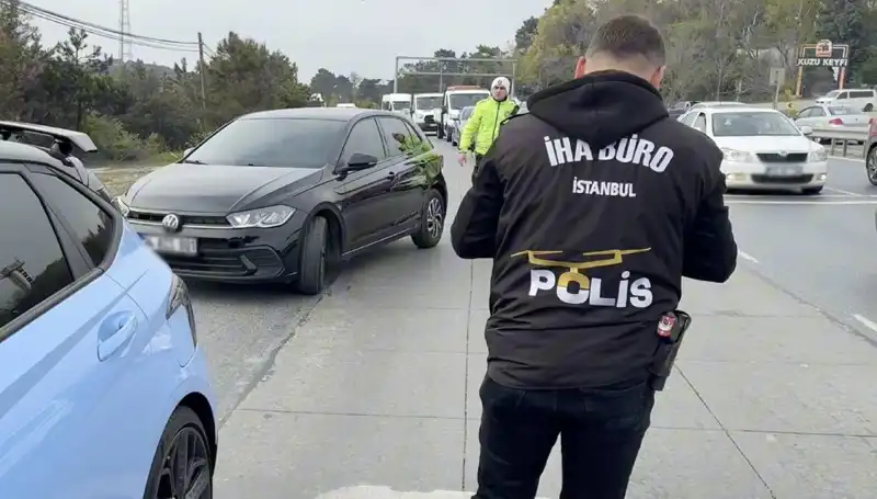 Emniyet Şerisini İhlal Eden Sürücü, Ceza Yerine Şaşırtıcı Bir Ödülle İtiraz Etti!
