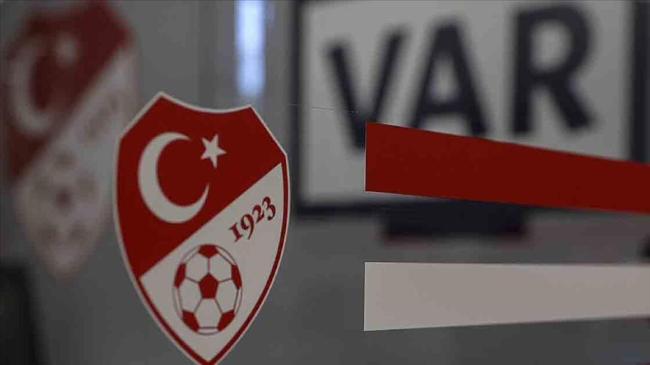 TFF Yabancı VAR Hakemlerini Süper Lig'den Men Etti