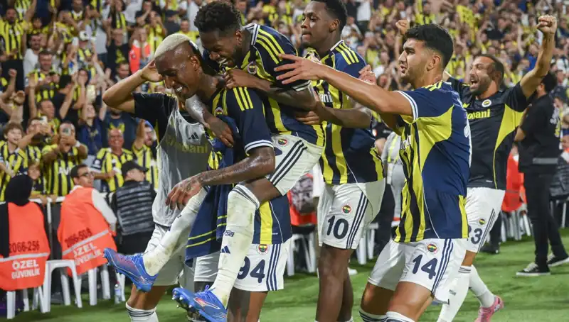 Fenerbahçe'nin Yeni Sezon Gelirleri: Turizmle Kasa Dolduruldu!