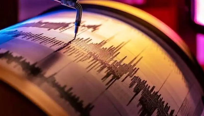 Düzce'de 3.3 Büyüklüğünde Deprem: Panik ve Tartışmalar Başladı