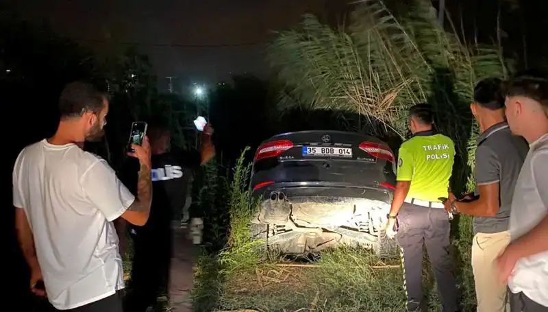 Trafik Magandası Dur İhtarıyla Kaçarken Dere Yatağına Düştü!