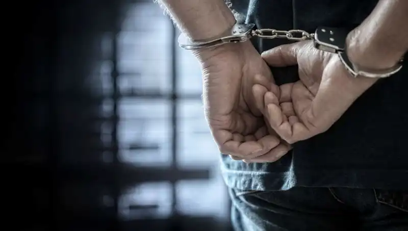 Bıçakla İşlenen Cinayet: Mahkeme Kararını Verdi, Müebbet Hapis Cezası Kesildi