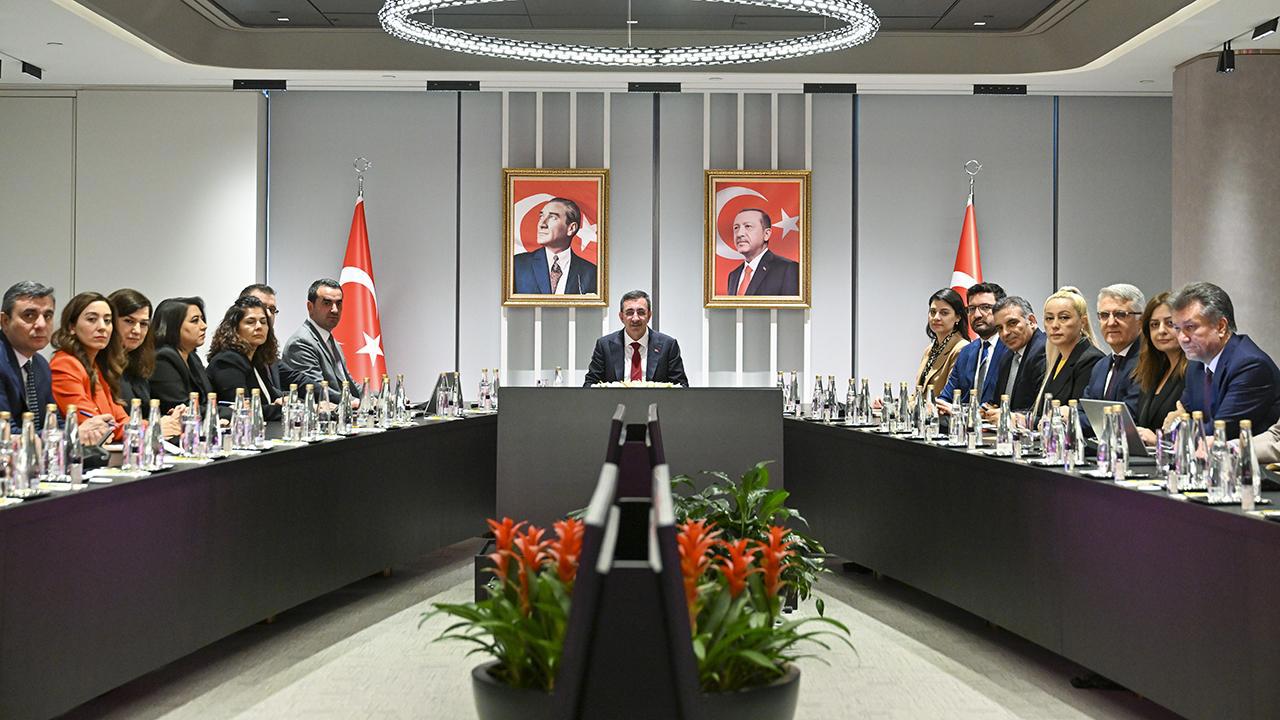 Cevdet Yılmaz: Temel Ekonomik Göstergelerde Hedefler Gerçekleşiyor