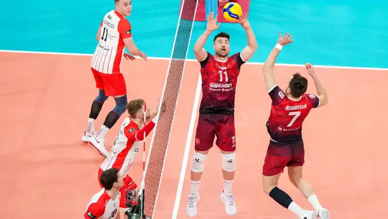 Ziraat Bankkart Voleybol Takımı CEV Kupası Finaline Yükseldi: Şampiyonluk Mücadelesi Başlıyor!