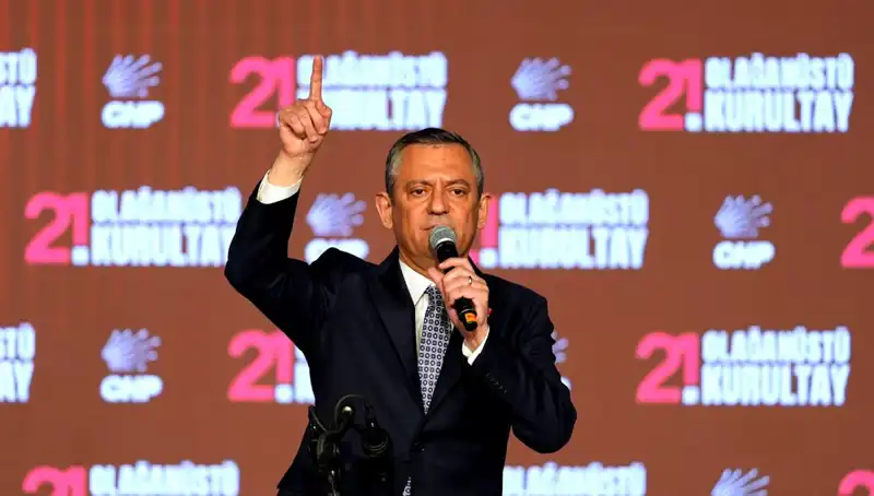 Özgür Özel'in "Cunta" Açıklamaları Yargıya Taşındı: Siyasi Gerilim Tırmanıyor