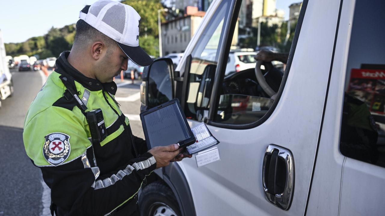 Okul servislerine denetim arttı: 111 bin 476 araç kontrol edildi