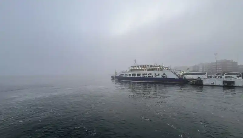 Yoğun Sis, Çanakkale Boğazı'nda Transit Geçişleri Durdurdu!