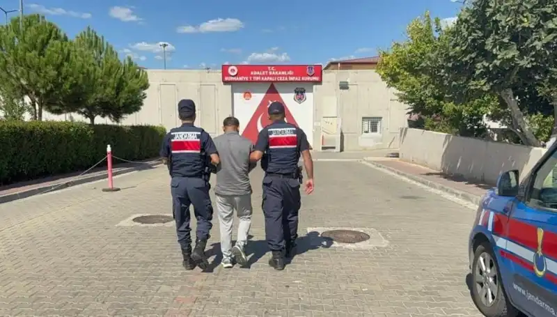 44 Yıl Hapis Ceza Cezasıyla Aranan Şahıs Edremit'te Yakalandı!
