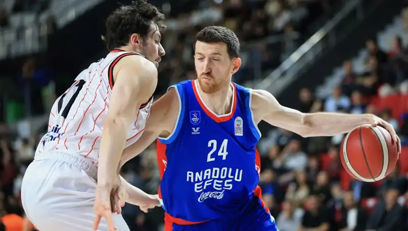 Anadolu Efes'in Euroleague'deki Şampiyonluk Yolu: Kritik Maç Öncesi Tüm Detaylar