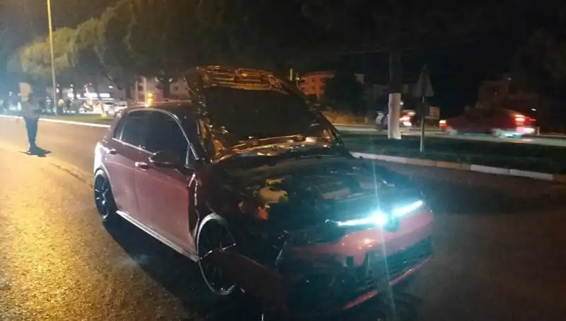 Balıkesir'de Otomobil-Motosiklet Çarpışması: Korkunç Kaza Sonucu 1 Ölü, 1 Yaralı