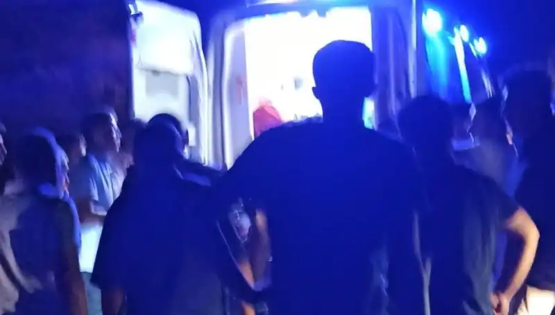 Otomobil Uçuruma Yuvarlandı: Sürücü Hazin Kaza Sonrası Yaralandı