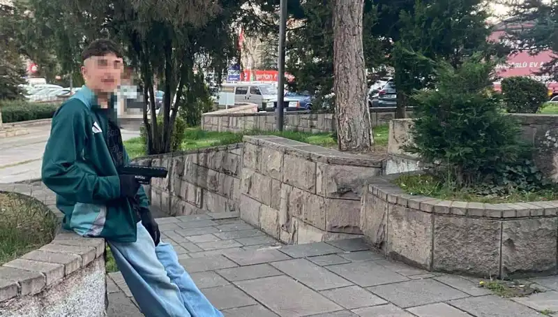 Yol verme tartışması ölümle sonuçlandı: Üç kardeş ve babaları tutuklandı