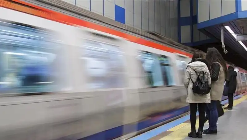Taksim Metro İstasyonu Bugün Neden Kapalı? Bilmeniz Gerekenler!