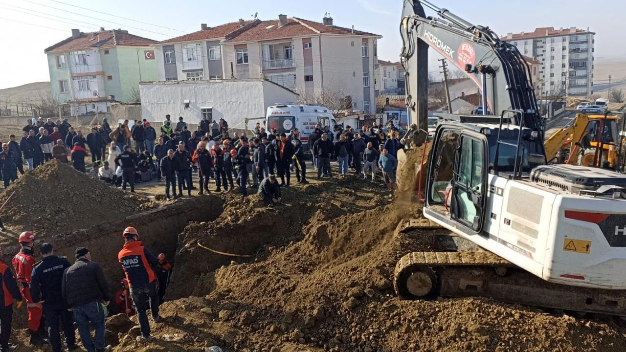 Ankara'da inşaat göçtü: 2 işçi hayatını kaybetti
