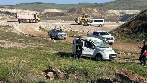 Mardin'de Feci Kaza: Dört Kişi Yaralandı, Olay Anı Kamerada!