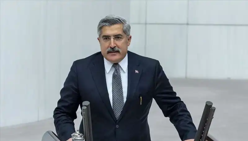 Hüseyin Yayman: AK Parti'nin İstikrar Simgesi ve Siyasi Kariyeri