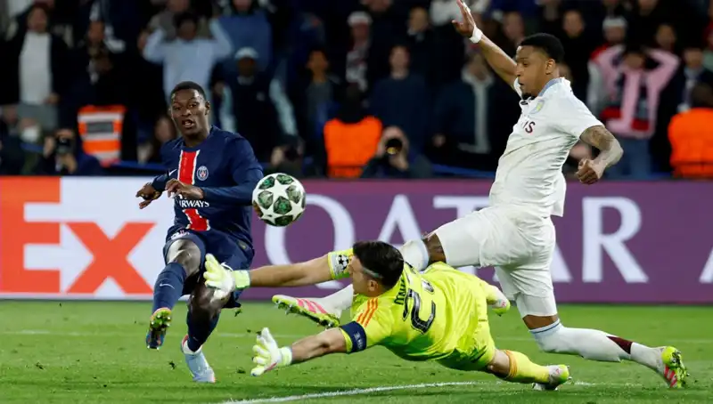 Şampiyonlar Ligi Rövanşlarında Aston Villa ve Dortmund'un Hikayesi