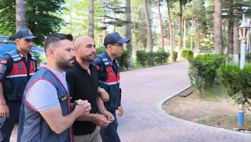 140 Hırsızlık Olayının Ardından 4 Şüpheli: 1'i Tutuklandı