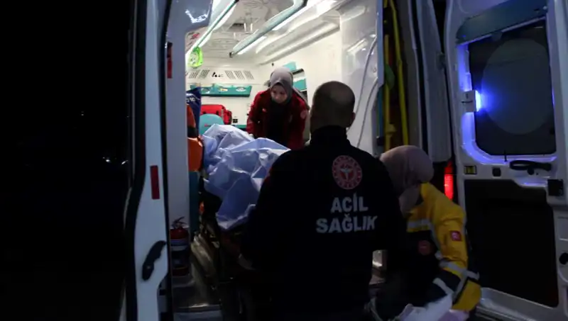 Küfürleşme Kavgasında Kan Aktı: Sokaklar Arasında Gerilim Tırmanıyor