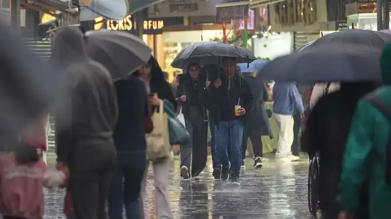 Önce Güneş, Sonra Sağanak: Hava Durumu Beklentileri Değişiyor