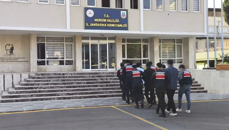 İstanbul'da Silahlı Gasp Çetesi Operasyonu: 7 Şüpheli Tutuklandı