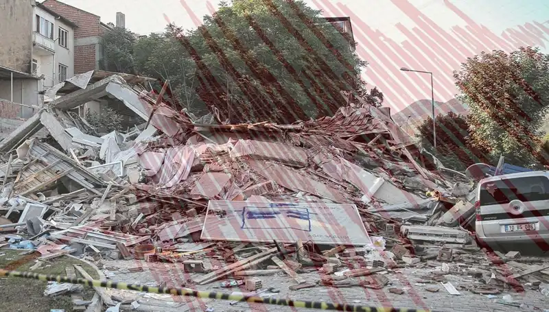Balıkesir Sındırgı'da 4 Büyüklüğünde Deprem: Halk Tedirgin Oldu