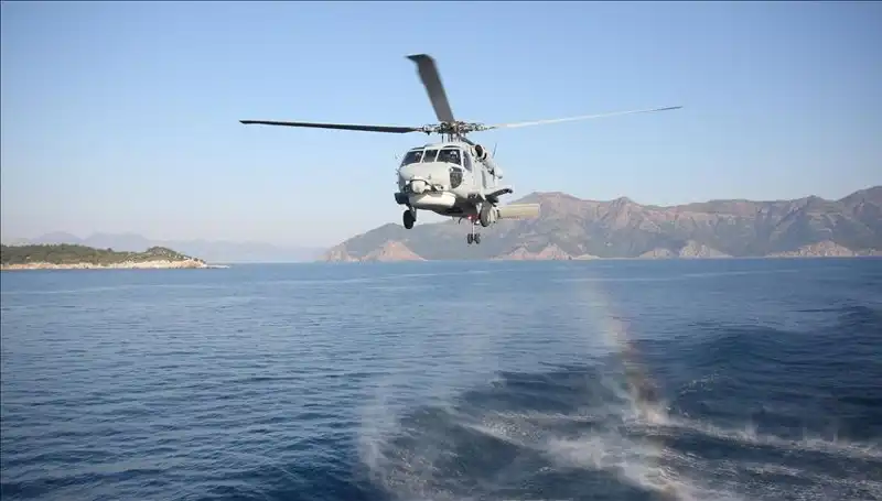 Askeri Helikopter Denize Acil İniş Yaptı: Olayın Detayları Ortaya Çıktı