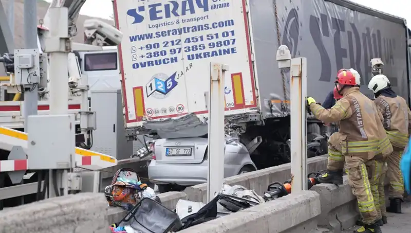 Bayram Trafiğinde 72 Kaza: Aileler için Hüzünlü Bir Tatil