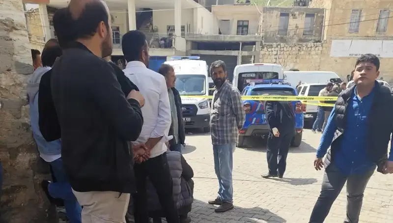 : Cami Tuvaletinde Gizemli Ölüm: Boğazı Kesilmiş Bir Ceset Bulundu