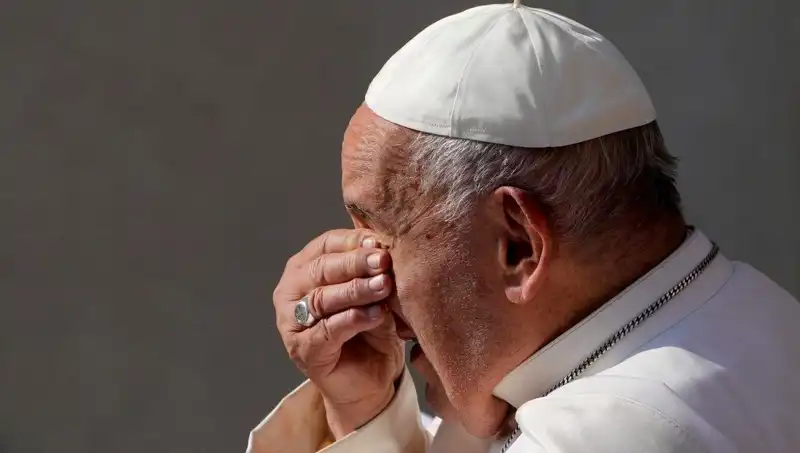 Papa Francis: Hastaneden Sesli Mesajıyla Dünyaya Moral Verdi