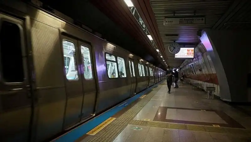 İstanbul'da Eylem Yasağında 3. Gün: Metrolar Kapalı mı, Hangi Duraklar Etkilendi?