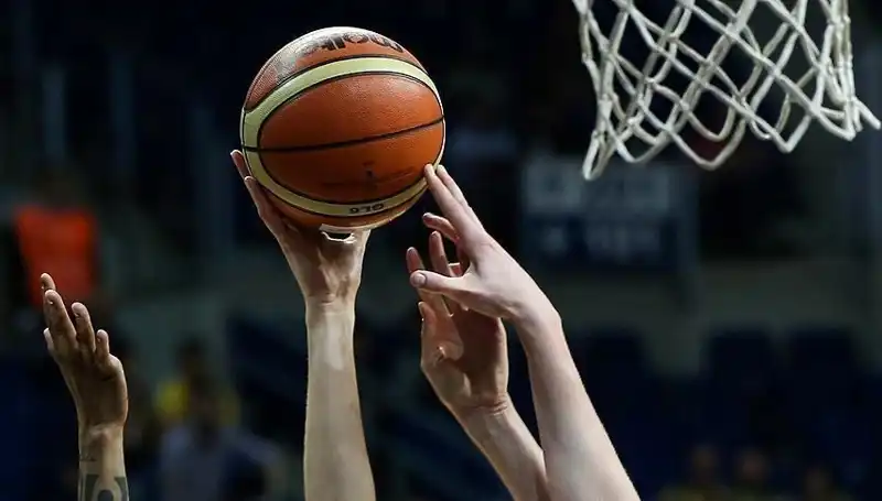 Kadın Basketbolunda Fenerbahçe ile Beşiktaş Yarı Final Serisi Heyecanı Başlıyor!