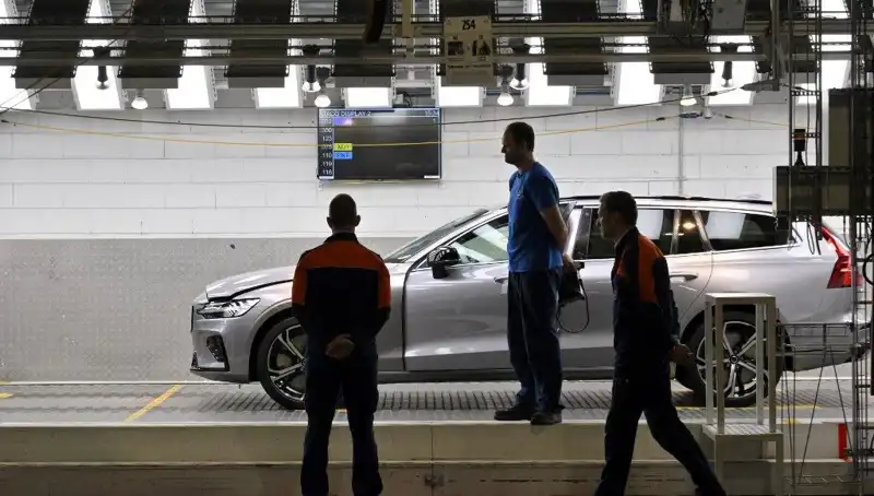 Volvo'dan Şok Karar: Hangi Modellerin Satışı Durdu?