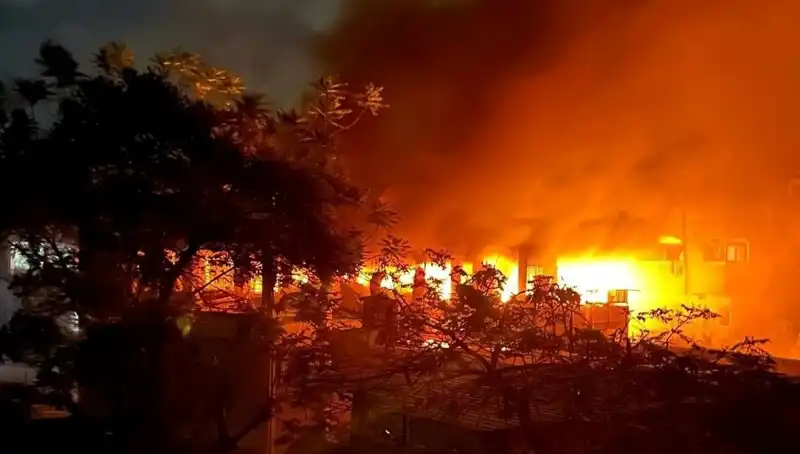 Gazze'de İsrail Saldırıları: 37 Sivil Hayatını Kaybetti