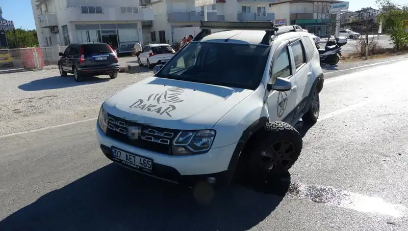 Manavgat'ta Zincirleme Kaza: 5 Araç Çarpıştı, Çok Sayıda Yaralı