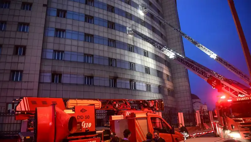 Yüksek Katlı Binalarda Güvenlik Alarmı: İtfaiyecilerden Uyarı Var!