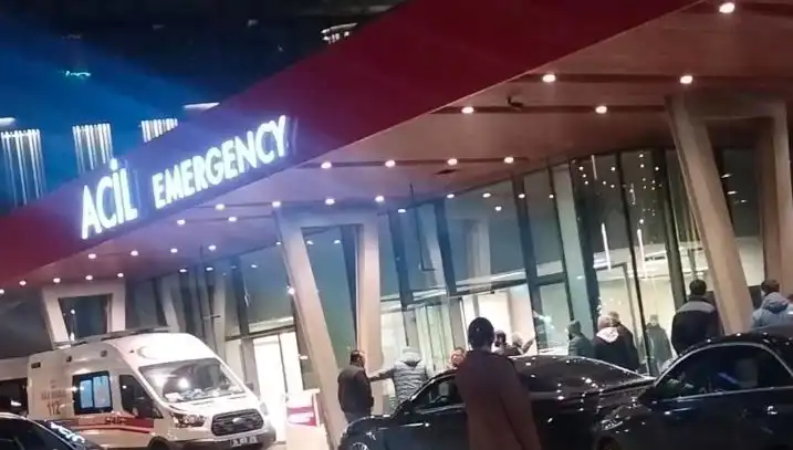 Dışarıda Telefon Görüşmesi Yapan Genç Adam Silahlı Saldırıda Hayatını Kaybetti